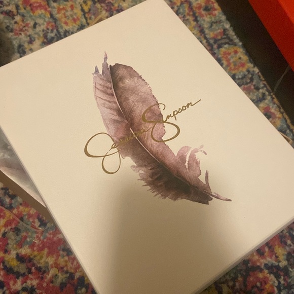 Jessica Simpson JS-Paryn Maxwell Floral Print D’Orsay Pumps - Picture 2 of 9